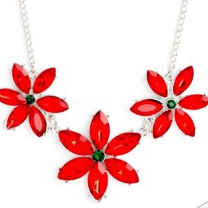 ♥️🎄♥️RARE CHRISTMAS NECKLACE❗️PAPARAZZI “MEADOW MUSE” MULTI RED NECKLACE❗️♥️🎄♥️